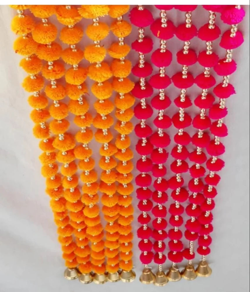 Artificial Pom Pom Garland